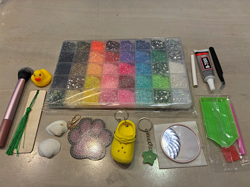 Bedazzling kit with - , items